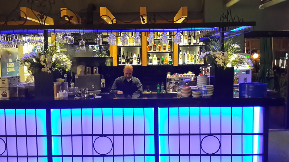 Ömür Restaurant&Cafe 01